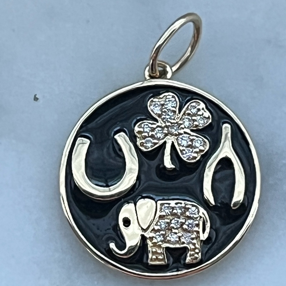 Sydney Evan 14k Gold Diamond Black Enamel Luck Tableau Medallion Charm Pendant